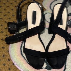 Forever 21 Black Strappy Sandals